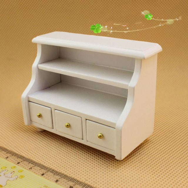 Mini armadietto porta asciugamani in legno per casa delle bambole