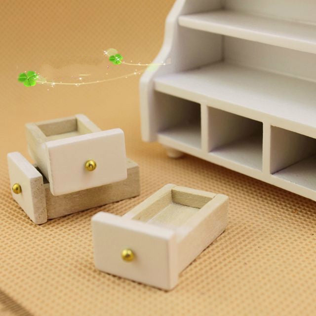 Mini armadietto porta asciugamani in legno per casa delle bambole