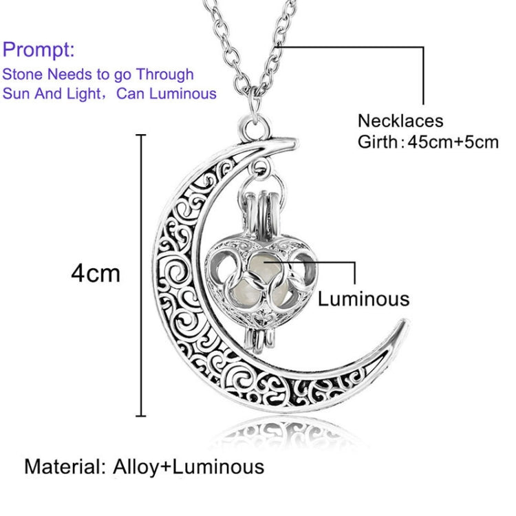 Gioielli da donna con collana di ciondoli con gemme luminose e luna splendente