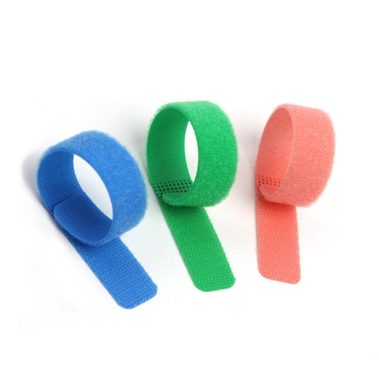 Striscia fissaggio con gancio e anello per cavi nylon
