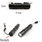 Mini torcia tattica super luminosa impermeabile piccola torcia con portachiavi