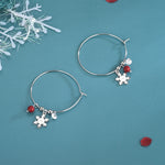Orecchini natalizi con orecchini a forma di fiocco di neve con palla rossa e diamanti scintillanti in argento sterling S925