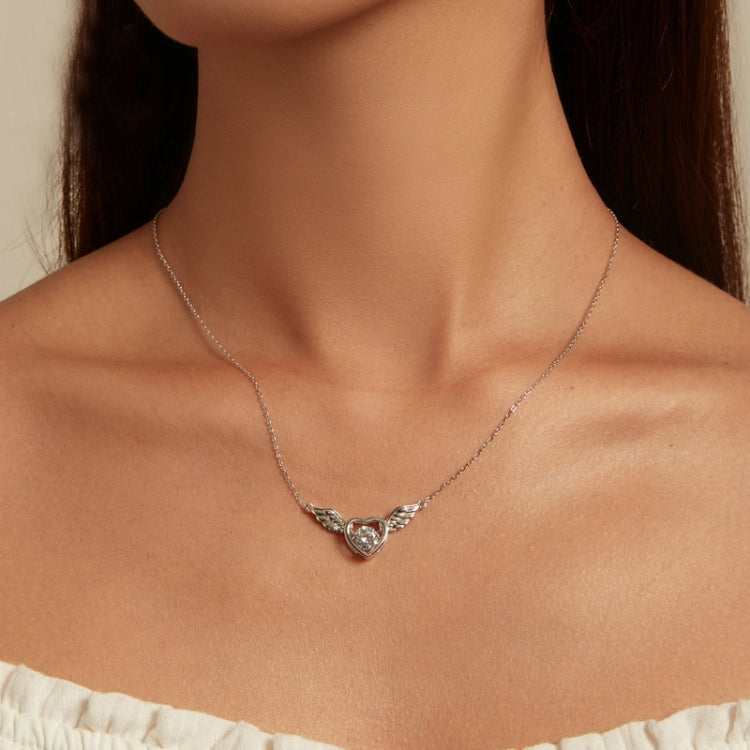 Collana in argento sterling S925 con ali vibranti placcate in oro bianco e zirconi, BSN287