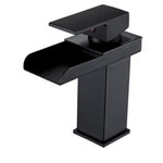 Rubinetto a cascata per bagno con rubinetto per acqua calda e fredda a tre luci a LED. Spina CN