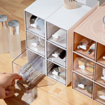 Scatola portaoggetti per cassetti da scrivania Cosmetici Ufficio Studenti Cancelleria Pen Dormitorio Scaffale da scrivania a tre griglie, Coral Powder, Ivory White, Glacier Blue