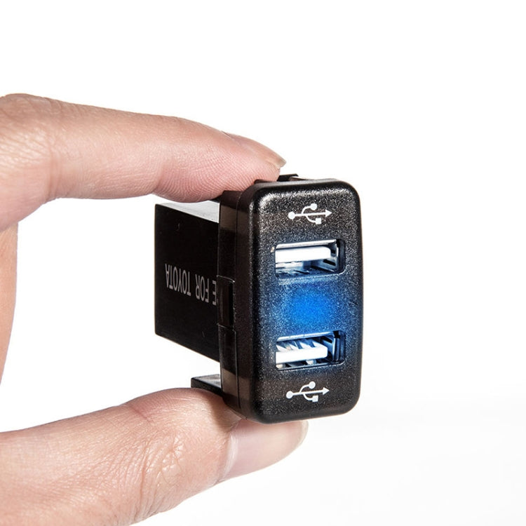 Modifica non distruttiva del foro originale del caricatore per auto del caricatore per auto doppio USB con linea adatta per Toyota