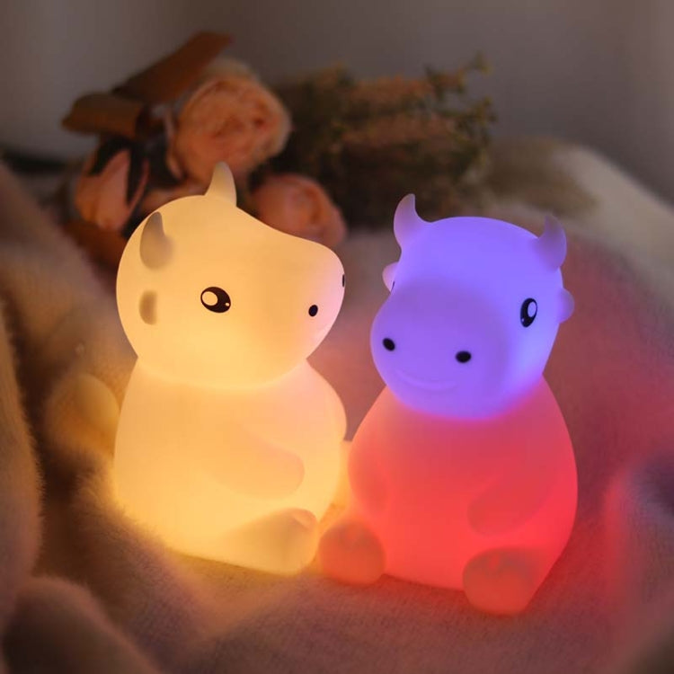 JX-YD-08 Silicone Vitello Cow Night Light LED Colorful Dimming Pat Sleeping Bedside Lamp, JX-YD-08 Calf Cow