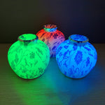QH-28 Lampada da comodino per camera da letto USB con luce notturna in silicone blu e bianco in porcellana Lampada con sensore Pat