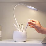 Deli 4326 Lampada da tavolo con ricarica USB ad anello regolabile a tre velocità con portapenne