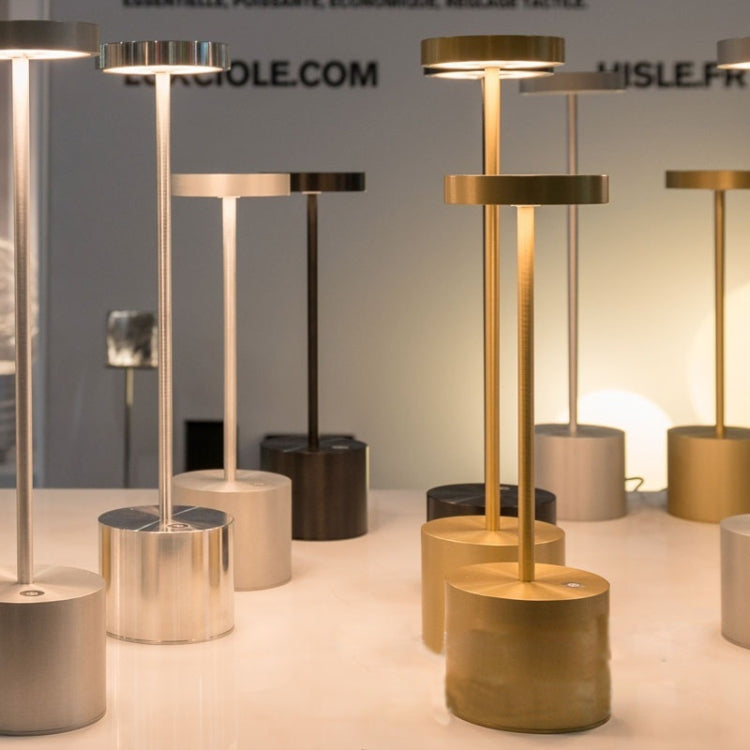 Lampada da tavolo LED decorativa in lega di alluminio 5W