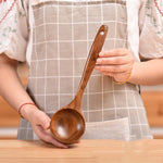 Pentola antiaderente Pala in legno Teak Pentola Pala Stoviglie, Sweet Spoon, Saving Spoon, Bent Spoon, Mixing Spoon, Filter Spoon, Curved Shovel, Thickened Oblique Shovel, Curved Spatula, Small Spoon, Medium Spoon, Long Handle Spoon                    ...
