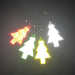 Ciondolo riflettente in PVC stile albero di Natale da 15 pezzi Portachiavi riflettente per la sicurezza del traffico notturno all'aperto Consegna colore casuale, Christmas Tree Style Keychain