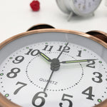 Sveglia luminosa silenziosa di qualità del metallo Orologio classico a doppia campana
