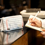 Angoo Astuccio per matite di grande capacità Simpatica borsa per cancelleria in tela, Black White In The Palm, Fairy Plaid, Pink, Ink, Moon White, Qingtian, Begonia, Scottish Plaid, Gentle Breeze, Daisy, Dawn, Cherry Pink, Blue Gray, Ink Painting      ...