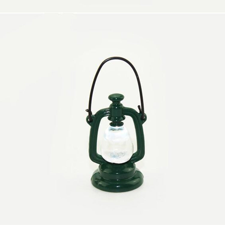 Lampada a olio retrò miniatura per casa delle bambole