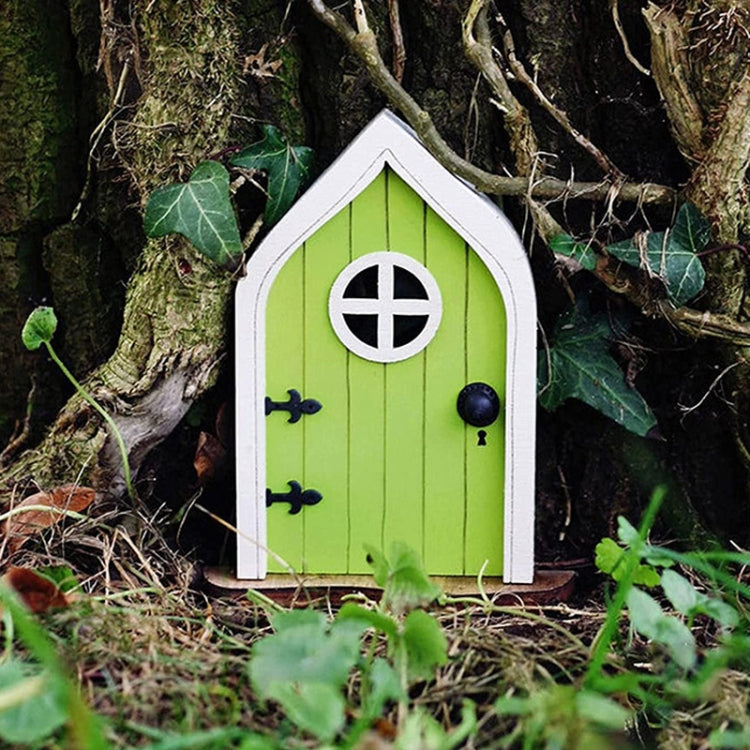 Decorazione cortile miniatura in legno con porta e finestra