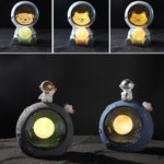 W1153 Resin Planet Night Light Decorazioni per la casa, stile:, Silver Star, Golden Star, Puppy Astronaut, Kitten Astronaut, Bear Astronaut