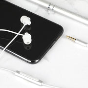 Auricolari in-ear cablati con microfono