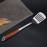 Attrezzatura da cucina per la casa con manico in legno in acciaio inossidabile 304, stile:, Fried Spatula, Soup Spoon, Slotted Shovel, Slotted Spoon