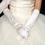 Guanti da sposa Guanti da sposa lunghi in raso da viaggio vintage con protezione solare