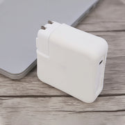 Custodia protettiva per adattatore MacBook Pro