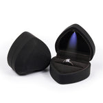 017015-20 Scatola portaoggetti per collana con anello luminoso a LED a forma di cuore senza gioielli, specifiche:, Ring(White), Ring(Red), Ring(Gold), Ring(Blue), Ring(Black), Ring(Pink), Pendant(White), Pendant(Red), Pendant(Gold), Pendant(Blue)      ...