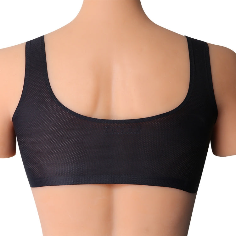Intimo crossdressing con seno finto in silicone
