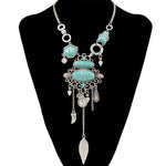 Modello traforato esagerato con collana di pietre turchesi in lega, Necklace(Gold), Necklace(Silver)