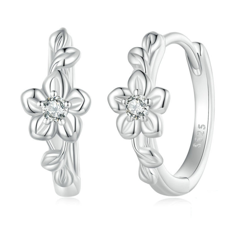 Orecchini in argento 925 con zirconi placcati platino