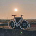 HY-F087 Orologio girevole decorativo per la casa a vibrazione automatica a forma di bicicletta retrò