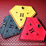 Ciondolo per auto Triangolare Ping An Charm Borsa Ornamento per specchietto retrovisore in pelle, Triangular Red, Triangular Yellow, Triangular Black