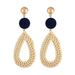 Orecchini intrecciati fatti a mano con vite di bambù Orecchini stile Bosomia, E2002-1 Ear Hook Circle, E2002-2 Black Frame, E2002-3 Yellow Frame, E2002-4 Blue Frame, E2002-5 Knock Pattern Circle, E2002-6 Knock Pattern Deep Cake                         ...