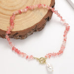 Collana in pietra naturale spezzata colorata Boho, modello:, N2105-9 Color Stone Pearl Pendant, N2206-8 Pink Stone, N2206-9 Light Blue Stone, N2206-10 Multi-color Stone, N2206-11 Transparent Stone, N2106-23 Pink Stone Single Chain                      ...