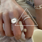 Happy Smiley Face Love Wear Anello combinato, J3357, J3520, J3370, J3535, J3643, J3699, J3664, J3305, J3495, J3595, J3594, J2818, J3494, J3493, J3461, J3462, J1456, J3402, J3381, J3371, J3457, J3456, J3587, J969, J1991, J2105, J2135, J3626, J3610, J353...