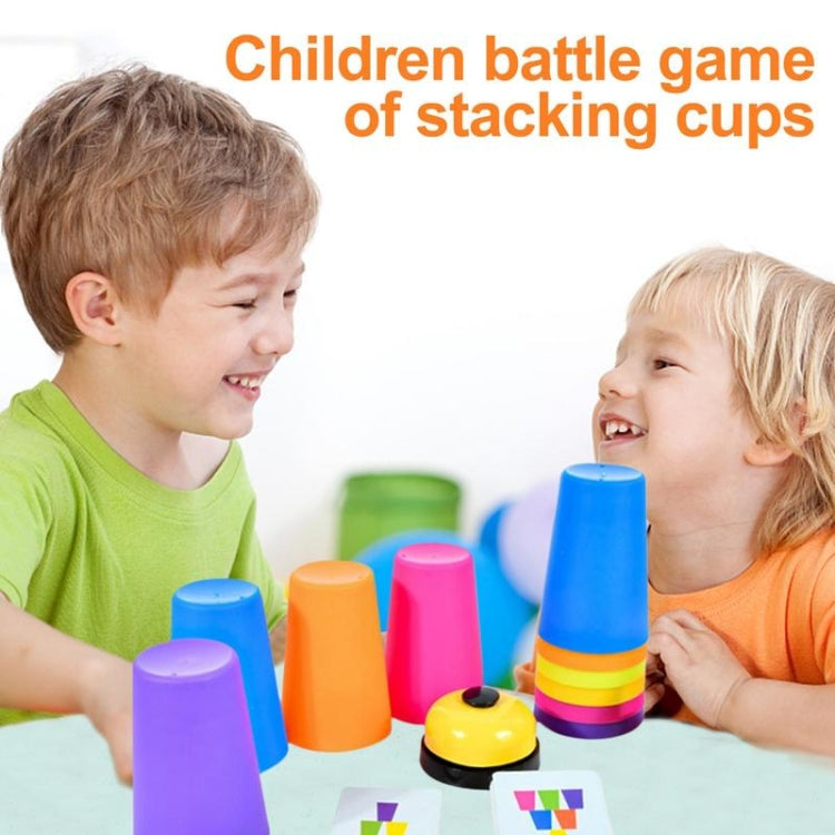 Tazze impilabili Quick Stack Cups con carte da gioco