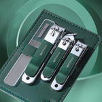 Set di coltelli per unghie in acciaio inossidabile da 4 pezzi/set Utensile da taglio per unghie con borsa rotante portatile per uso domestico, Light Pink, Matcha Green, Dark Green
