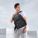 Zaino impermeabile per laptop con porta USB e Type-C