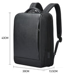 Zaino in pelle bovina con porta USB Type-C per laptop