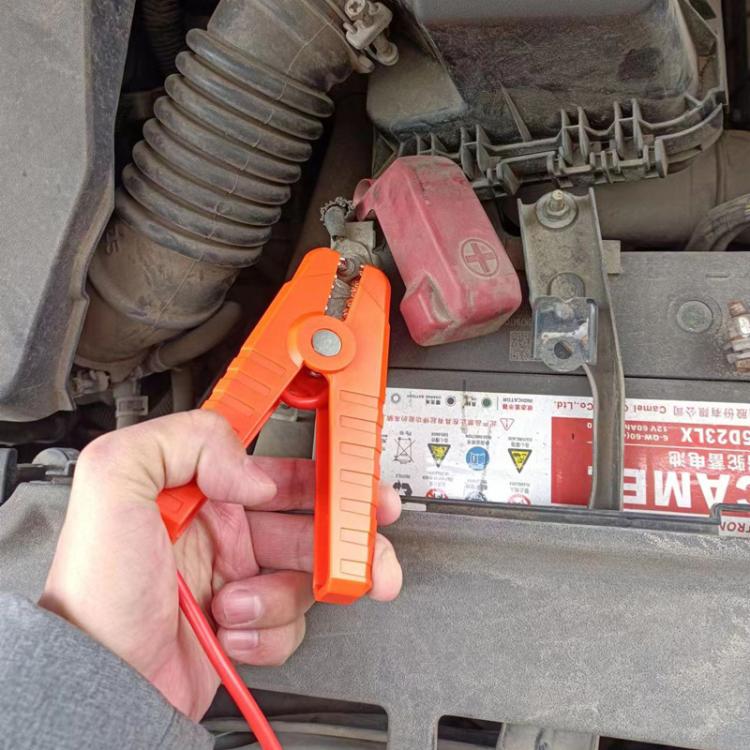 Cavo di ricarica per batteria auto, alimentatore esterno universale, cavo di accensione