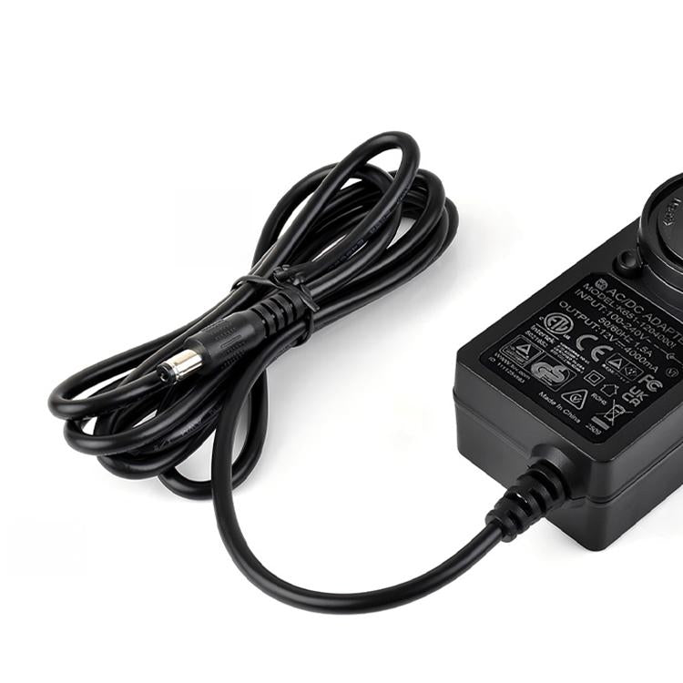 Alimentatore Waveshare 12V 4A con cavo 1,2m e jack DC