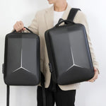 Zaino rigido 17.3-18" con porte USB e Type-C