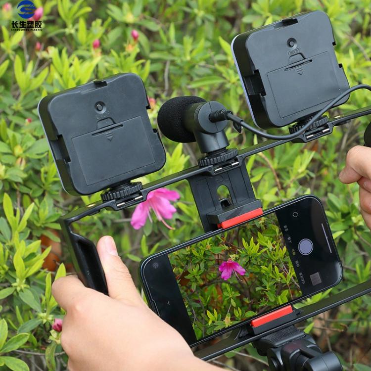 Kit video smartphone con luce LED e microfono integrato