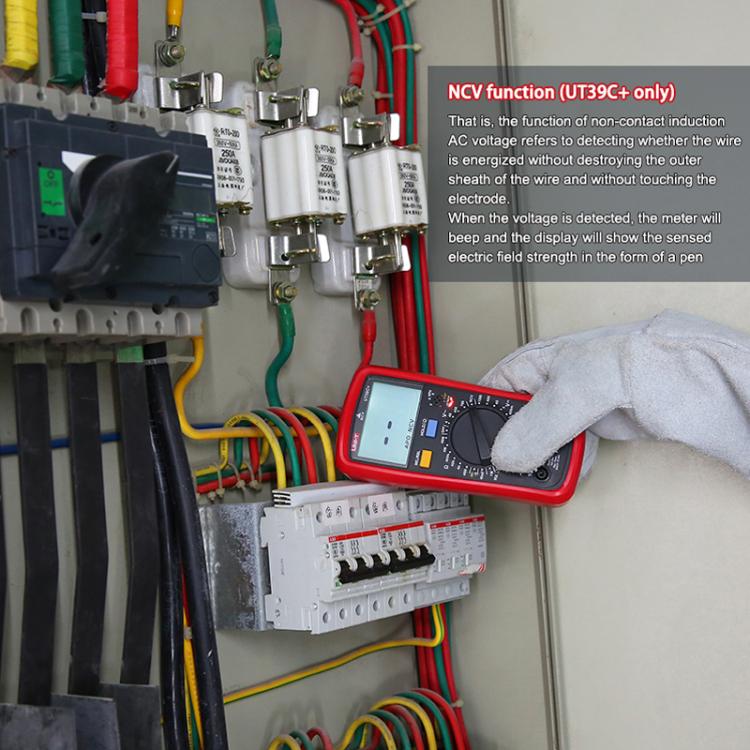 Multimetro digitale per misurazione di tensione 1000 V CC/750 V CA e corrente 10 A., UNI-T UT39A+, UNI-T UT39C+