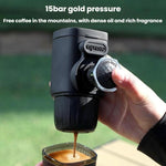 Caffettiera portatile a pressione manuale, ideale per casa e viaggi.
