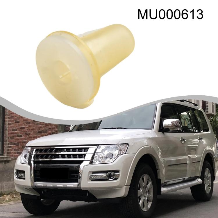 Clip di montaggio per fanale posteriore per Mitsubishi Pajero