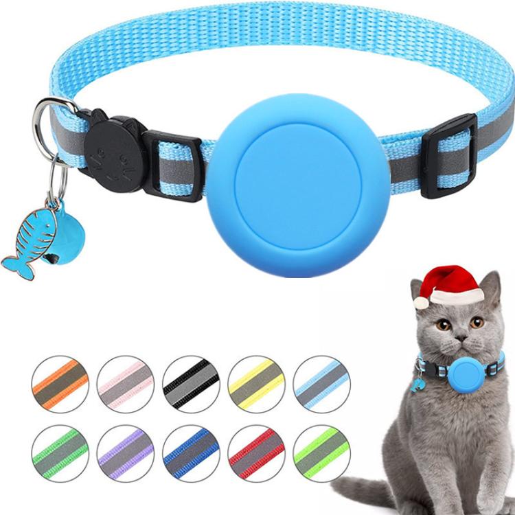 Supporto in silicone impermeabile per collare per gatti AirTag di seconda generazione / AirTag di prima generazione con fibbia di sicurezza a sgancio rapido e ciondolo a forma di pesce e campanellino.