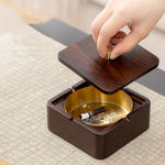 Posacenere magnetico in legno massello e metallo, a prova di cenere e polvere., Walnut Wood Square, Walnut Wood Round, Black Walnut Square, Ebony Wood Square, Dark Walnut Square