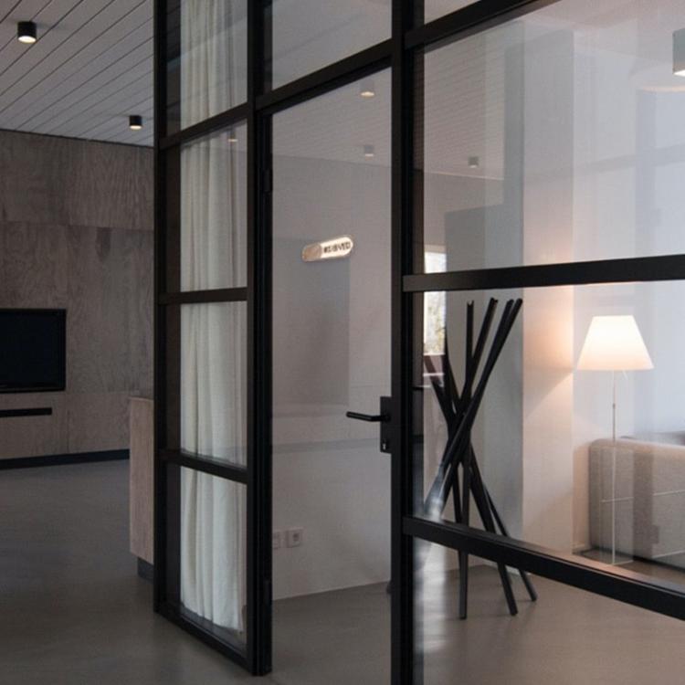 Cartello di stato per porte scorrevoli per camere riservate o libere. Etichetta autoadesiva effetto legno per sale da pranzo private e spa., Sliding Spas Sign