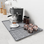 Tappetino in silicone antiscivolo per macchina da caffè, vassoio di scolo resistente al calore per tavolo da pranzo, Horizontal Stripes Black, Horizontal Stripes Grey, Vertical Stripes Black, Vertical Stripes Grey, Loop Pattern Black, Loop Pattern Grey