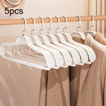 5 grucce per abiti a spalla larga, antigraffio, antiscivolo, che non lasciano segni né urti., Man White, Man Orange, Man Grey, Woman White, Woman Pink, Woman Grey
